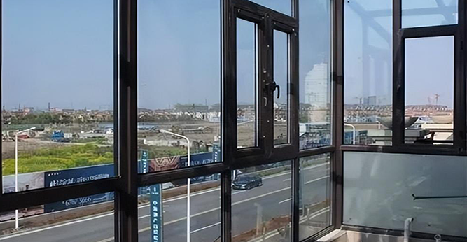 封陽臺斷橋鋁怎么選？